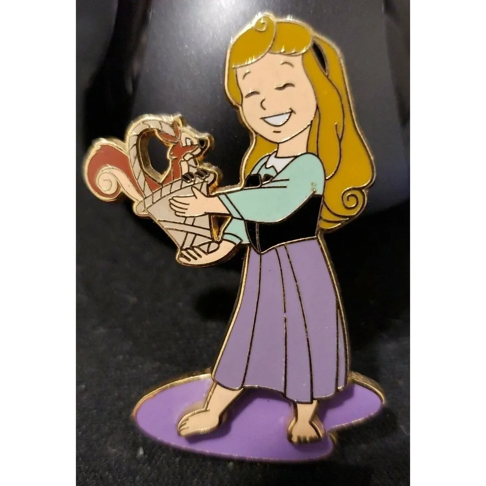 Disney‎ Pin it's a small world Briar Rose Sleeping Beauty Princess Art LE 46597